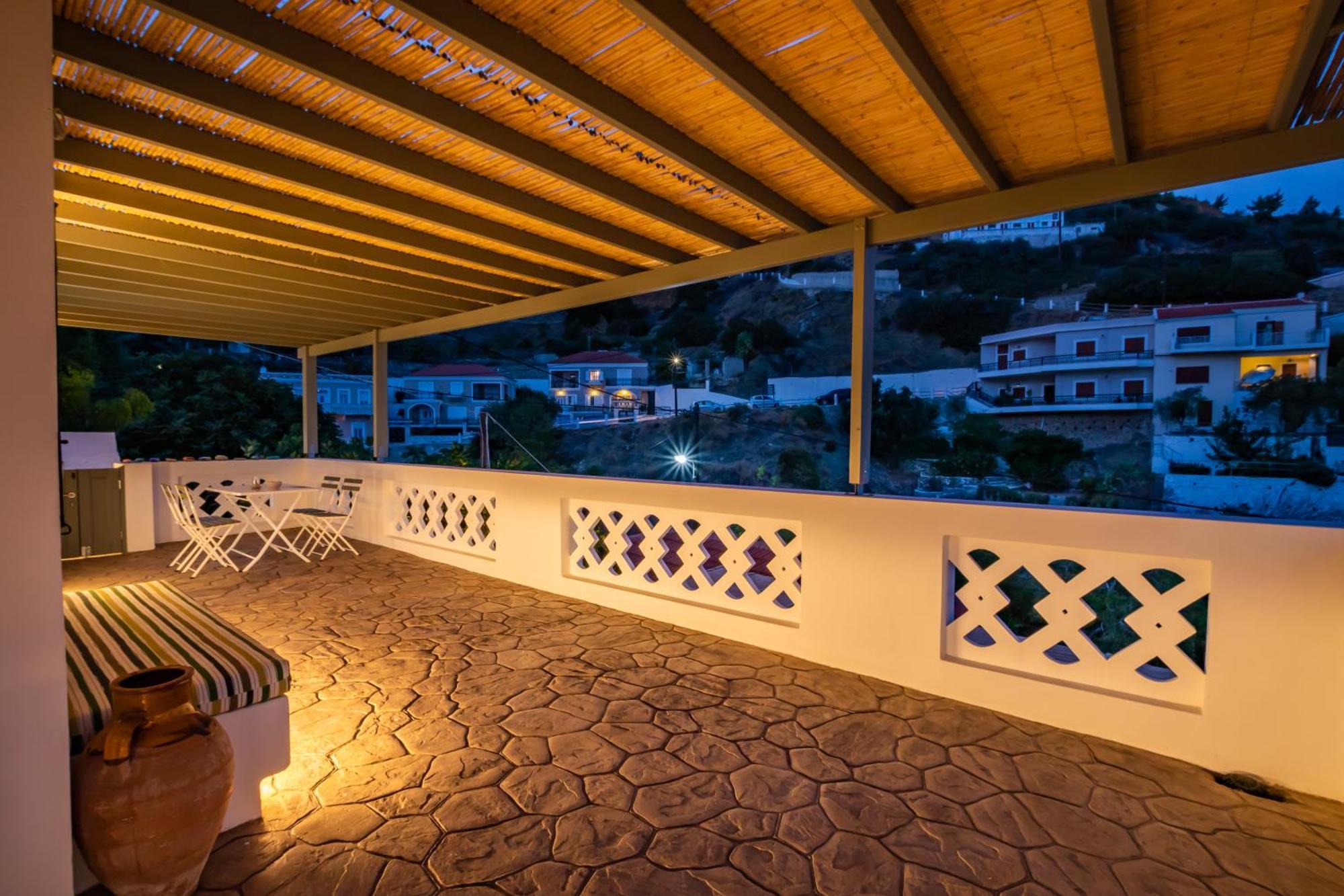 קרפאטוס Valandou Guesthouses מראה חיצוני תמונה