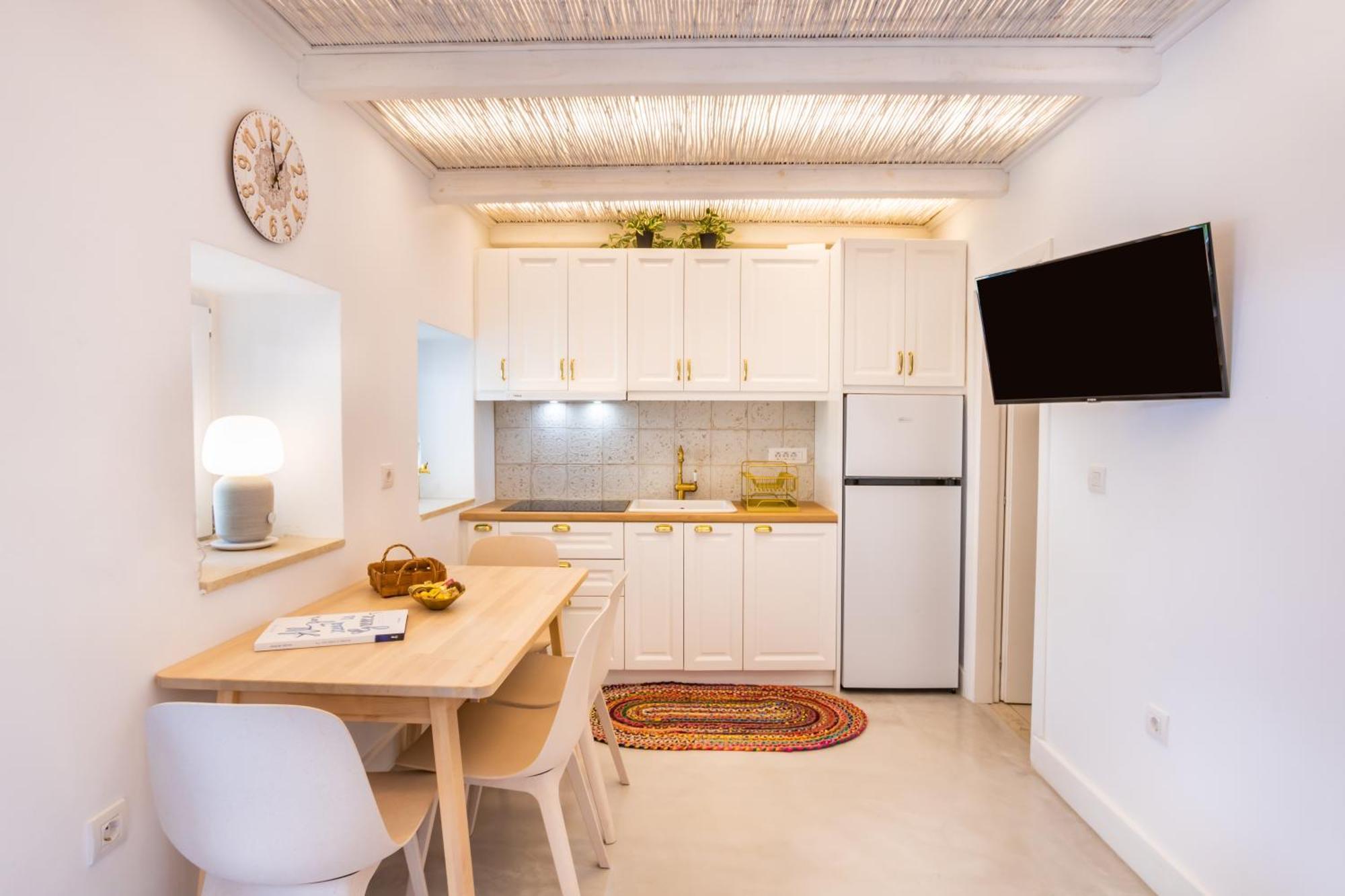 קרפאטוס Valandou Guesthouses מראה חיצוני תמונה